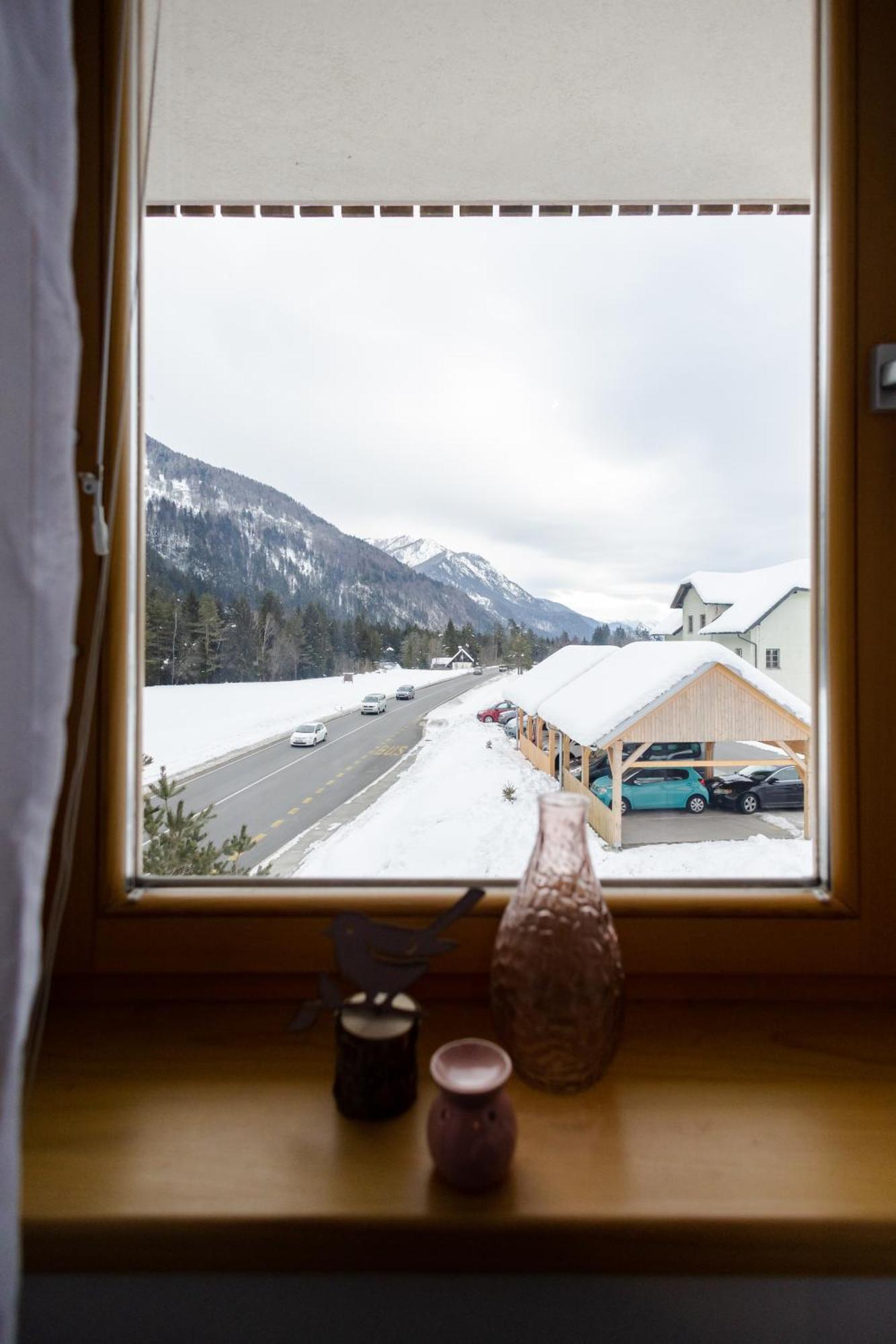 Waterfall Apartment - Cozy Mountain Retreat Kranjska Gora Exterior foto